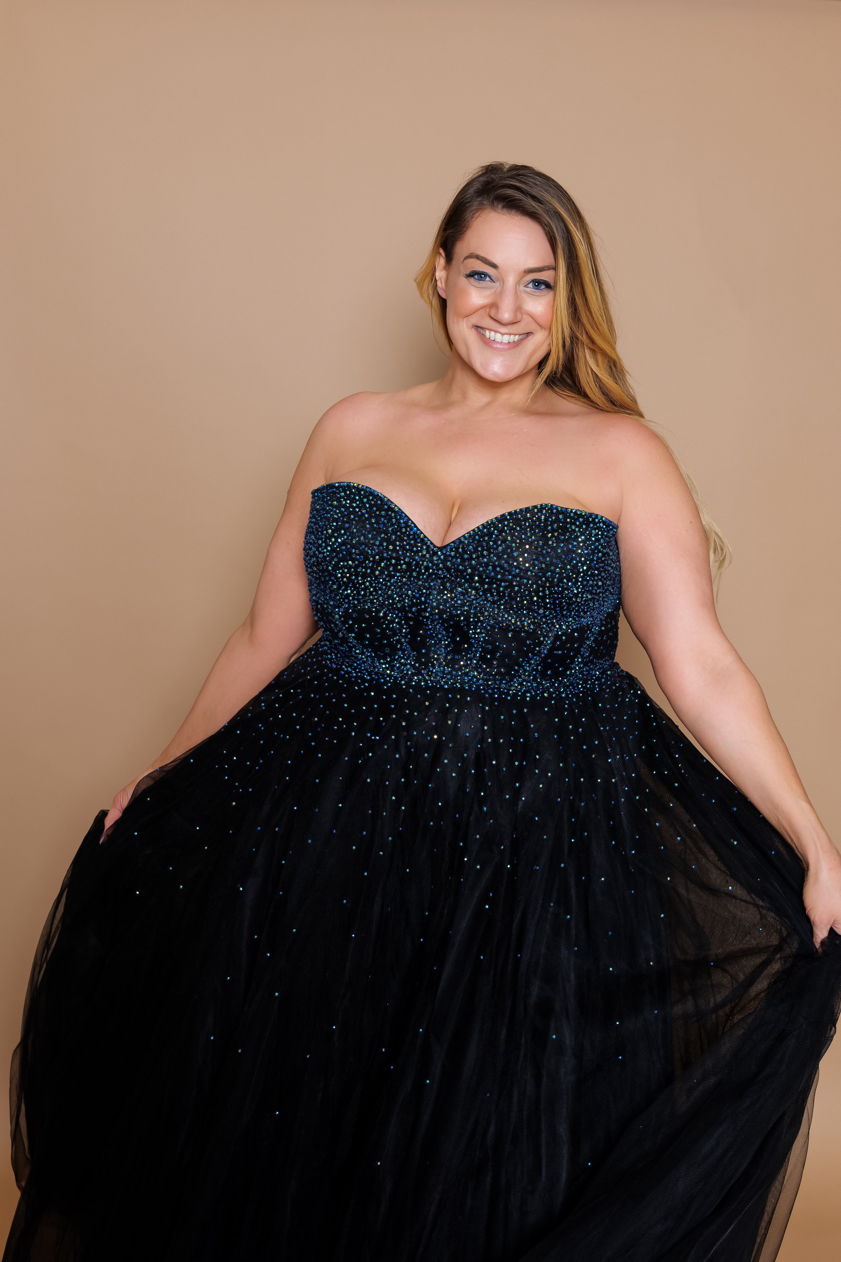 'Taylor' Corset Tulle Ballgown- Black Close Up View #1